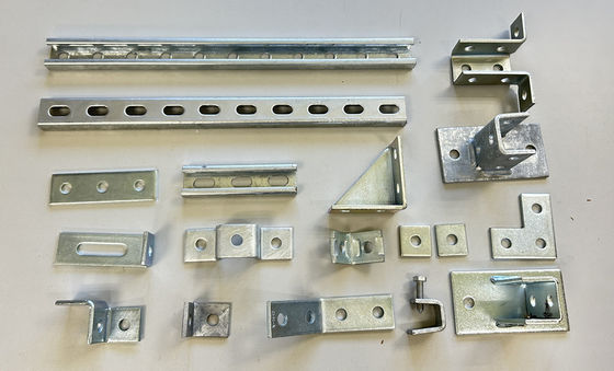 41X21mm Strut Channel Type C With Elongated Slotted Holes HDG/Pre-Galvanized/Powder Coated